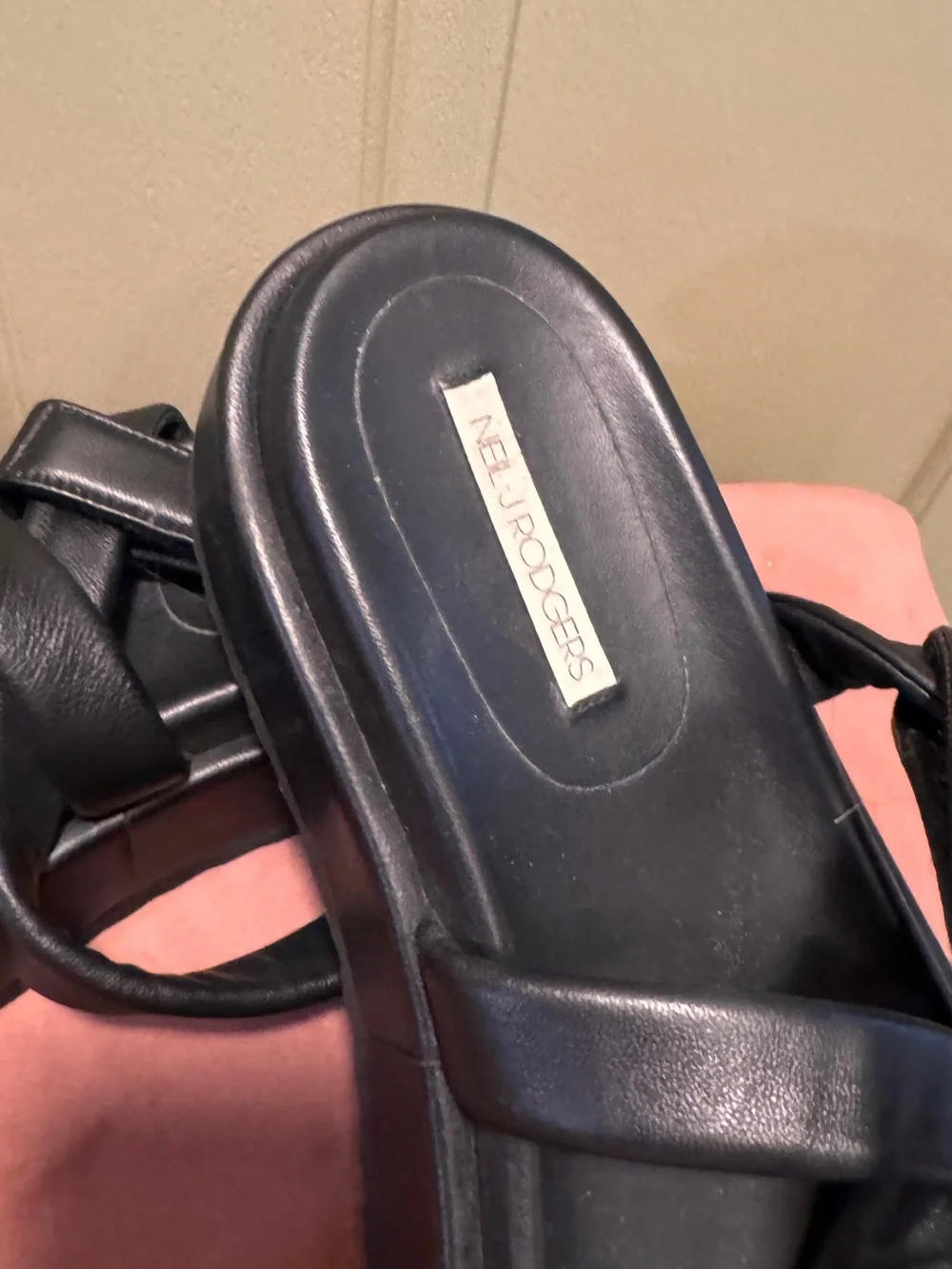 Neil J. Rodgers Obi Flatform sandals